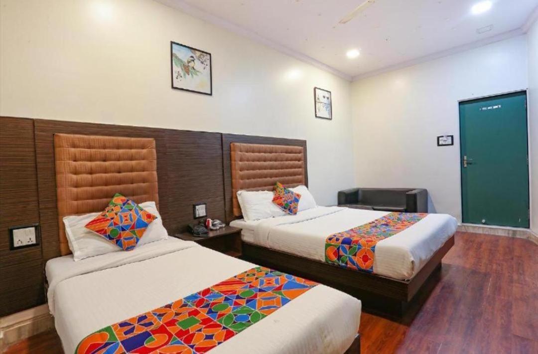 Hotel City Liit Delhi Airport Neu-Delhi Exterior foto